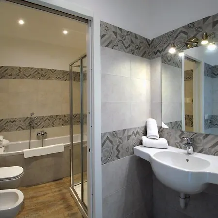 Aparthotel Alexander Suites & Sanremo